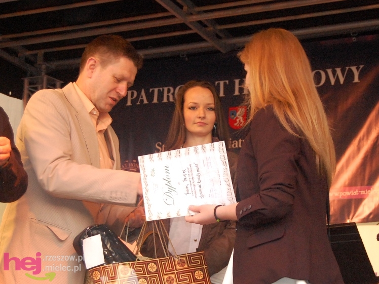 Powiatowy Festyn Rodzinny w Mielcu - część 2