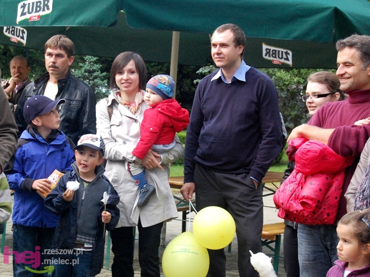 Majówka u Hrabiego - część 1