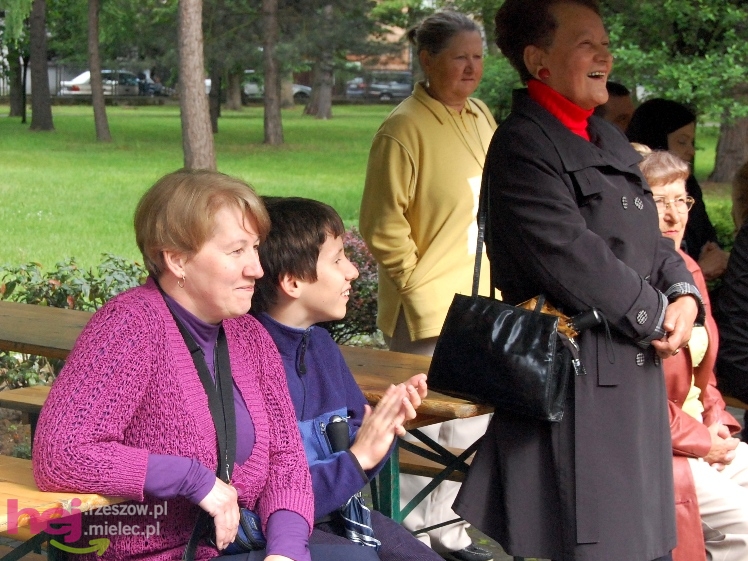 Majówka u Hrabiego - część 1