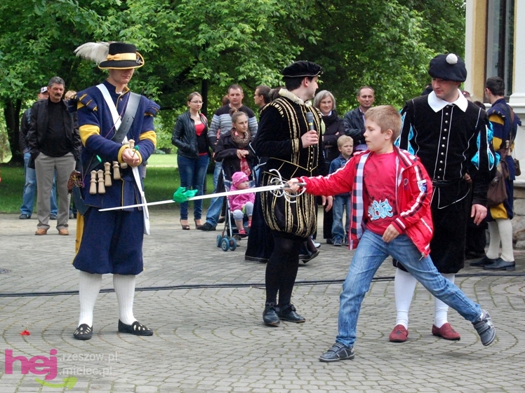 Majówka u Hrabiego - część 1