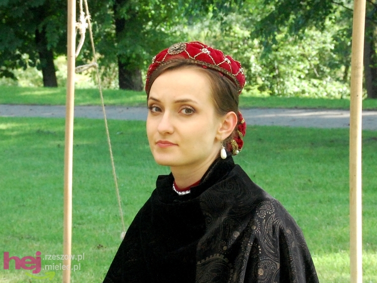 Majówka u Hrabiego - część 1