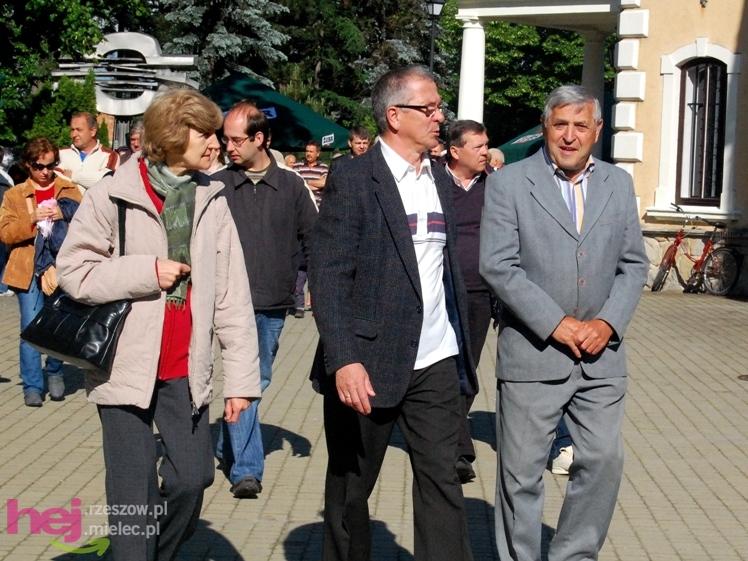 Majówka u Hrabiego - część 1