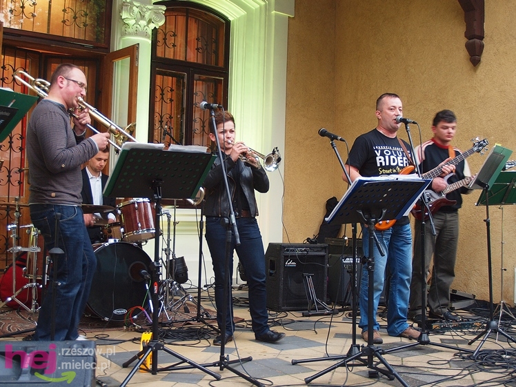 Majówka u Hrabiego - część 2