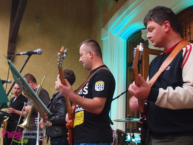 Majówka u Hrabiego - część 2