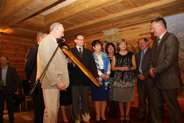 Mielczaninem Roku 2012 lekarz mieleckiego szpitala Mirosław Midura