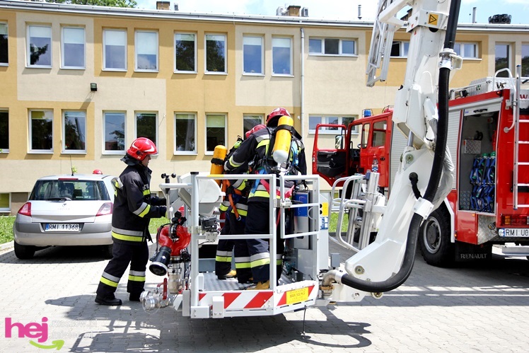 Ćwiczenia strażaków PSP w budynku OREW