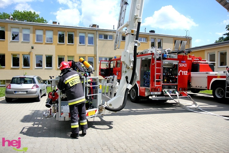 Ćwiczenia strażaków PSP w budynku OREW