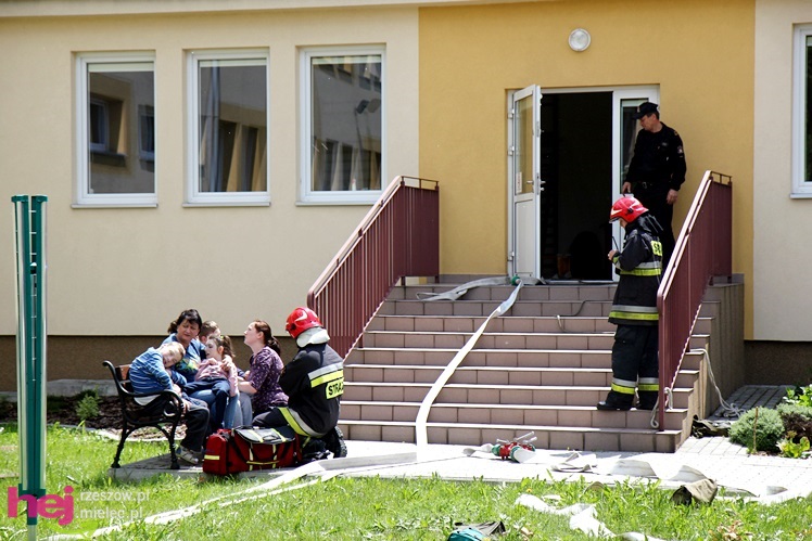 Ćwiczenia strażaków PSP w budynku OREW