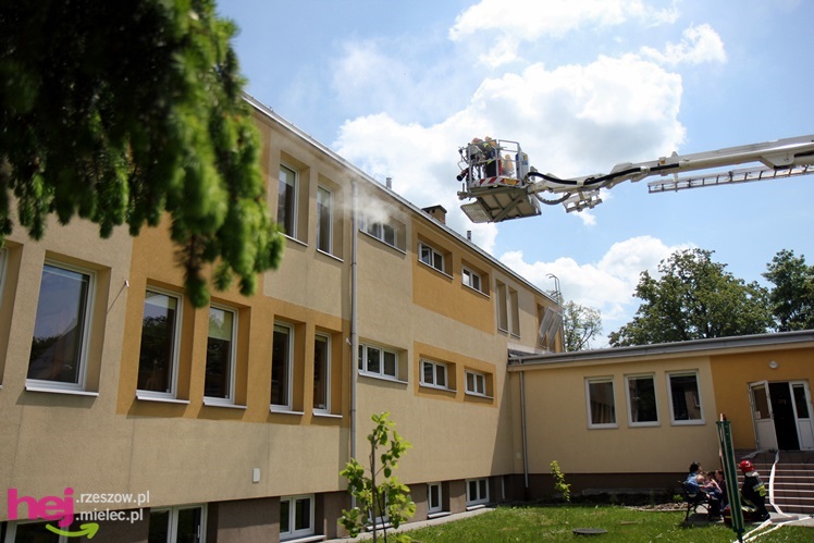 Ćwiczenia strażaków PSP w budynku OREW