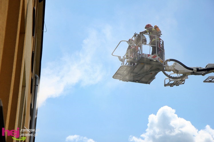 Ćwiczenia strażaków PSP w budynku OREW