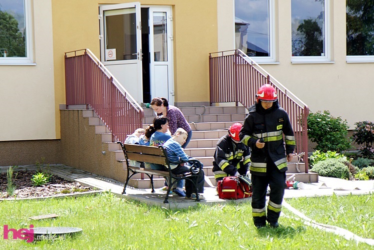 Ćwiczenia strażaków PSP w budynku OREW
