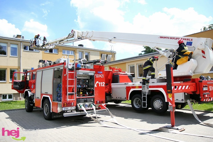 Ćwiczenia strażaków PSP w budynku OREW