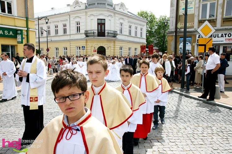 Procesja Bożego Ciała ulicami starego miasta