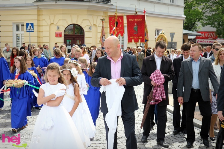 Procesja Bożego Ciała ulicami starego miasta