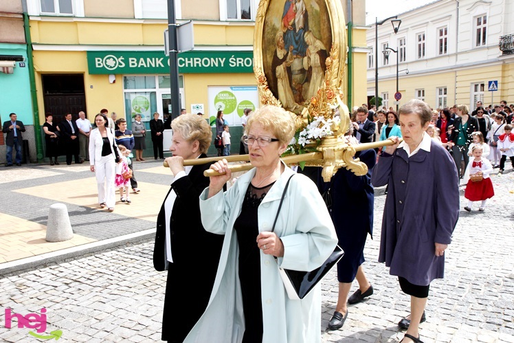 Procesja Bożego Ciała ulicami starego miasta