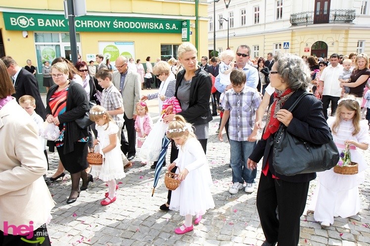 Procesja Bożego Ciała ulicami starego miasta