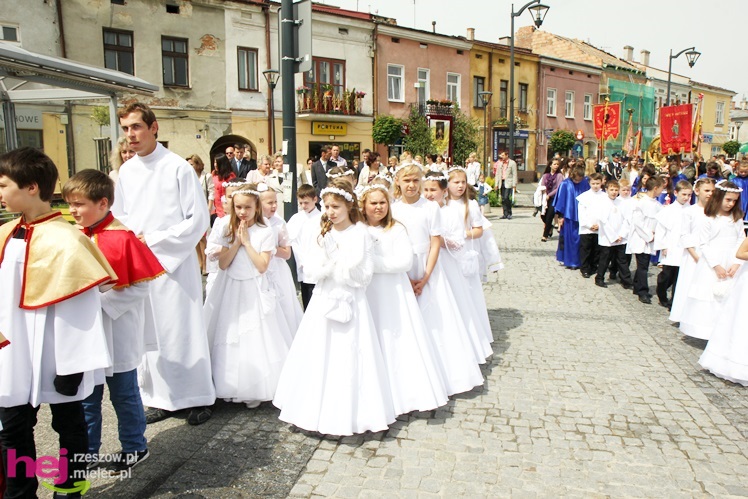 Procesja Bożego Ciała ulicami starego miasta
