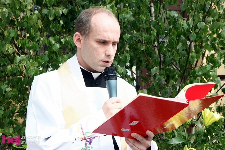 Procesja Bożego Ciała ulicami starego miasta