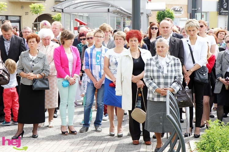 Procesja Bożego Ciała ulicami starego miasta