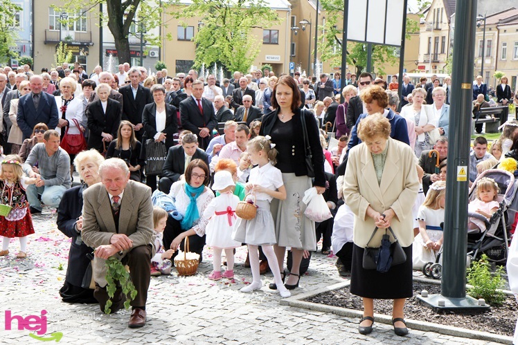 Procesja Bożego Ciała ulicami starego miasta