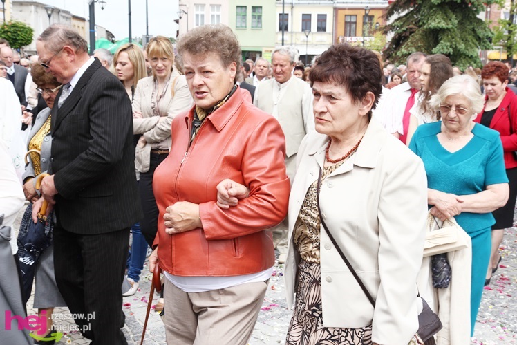 Procesja Bożego Ciała ulicami starego miasta