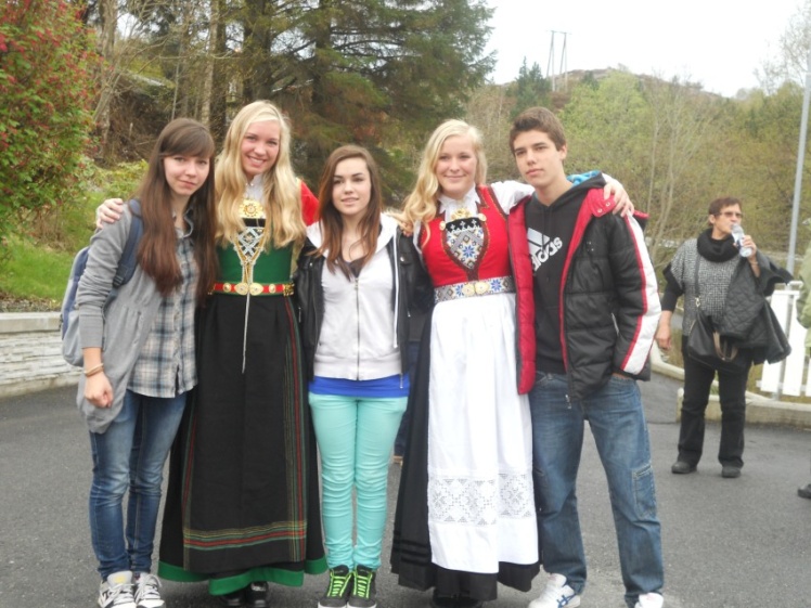 Zespół Szkół Budowlanych prezentuje architekturę Mielca w Norwegii