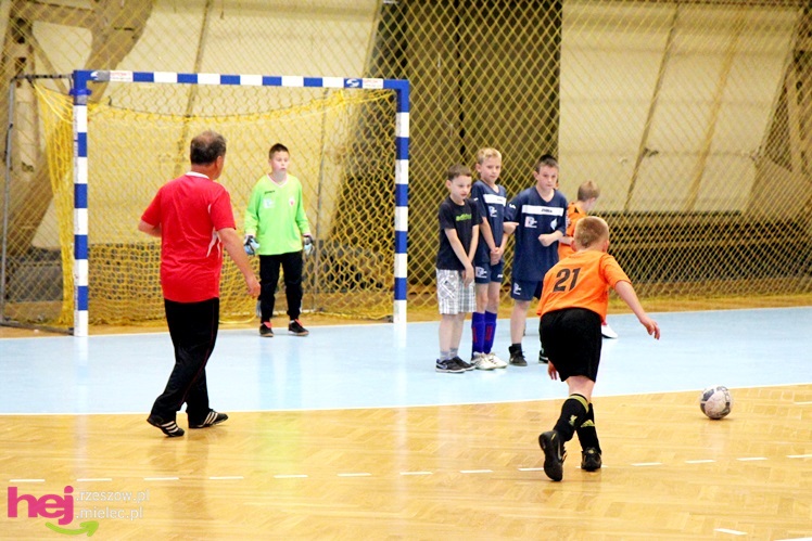 Piłkarski turniej na Dzień dziecka