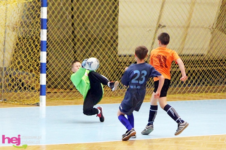 Piłkarski turniej na Dzień dziecka