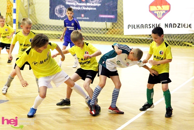 Piłkarski turniej na Dzień dziecka