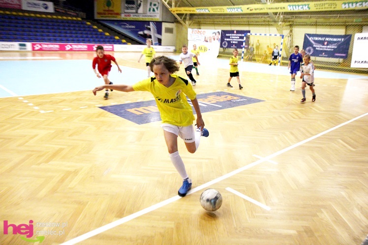 Piłkarski turniej na Dzień dziecka