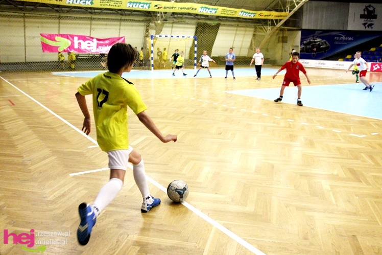 Piłkarski turniej na Dzień dziecka