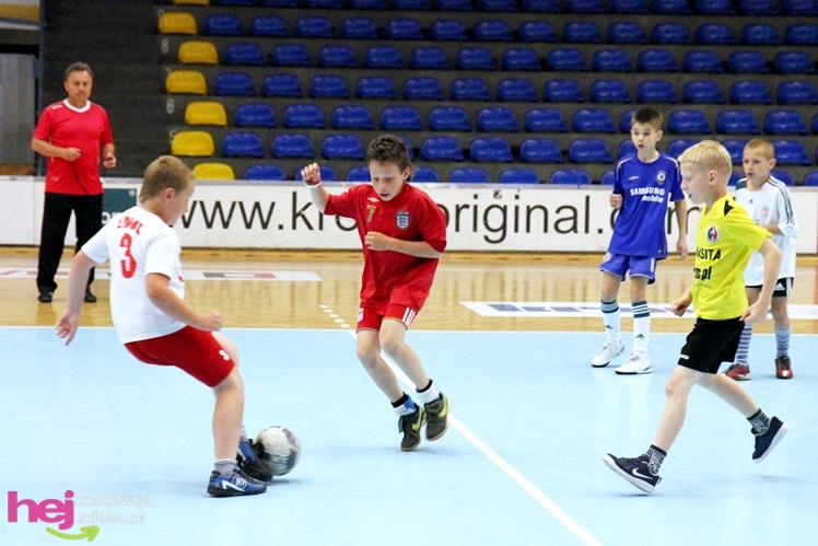 Piłkarski turniej na Dzień dziecka