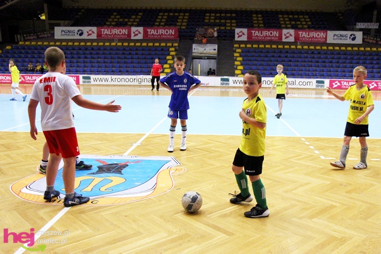 Piłkarski turniej na Dzień dziecka