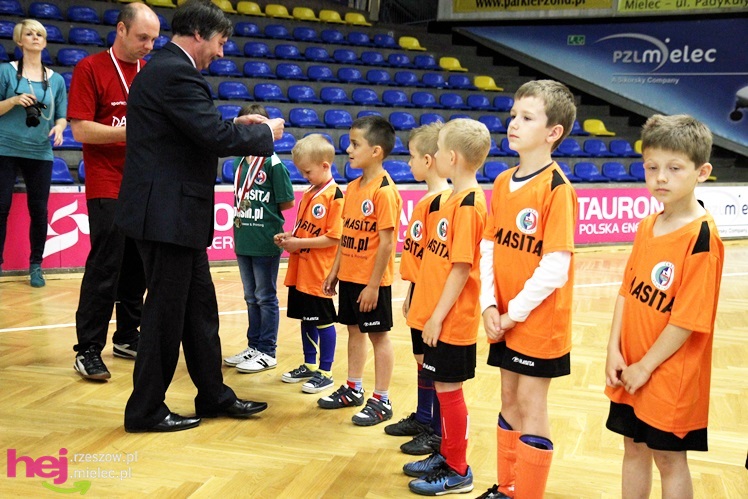 Piłkarski turniej na Dzień dziecka