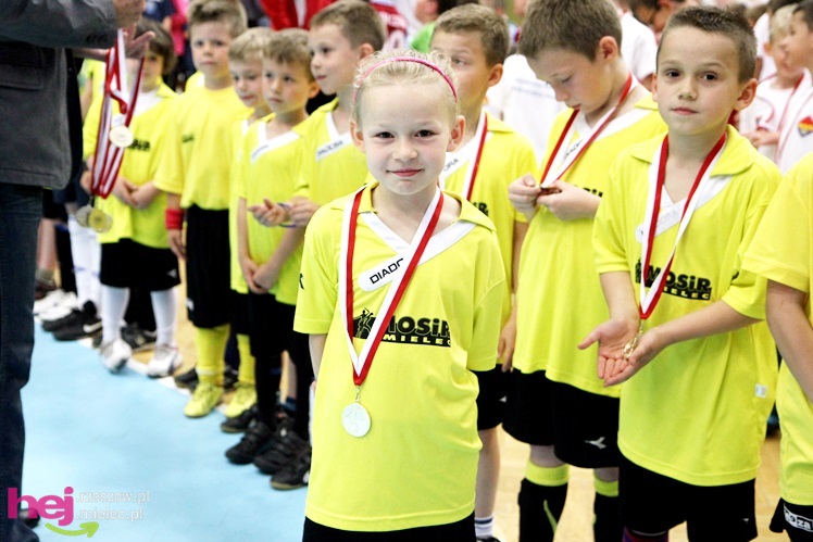 Piłkarski turniej na Dzień dziecka