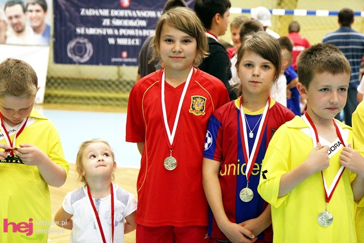 Piłkarski turniej na Dzień dziecka