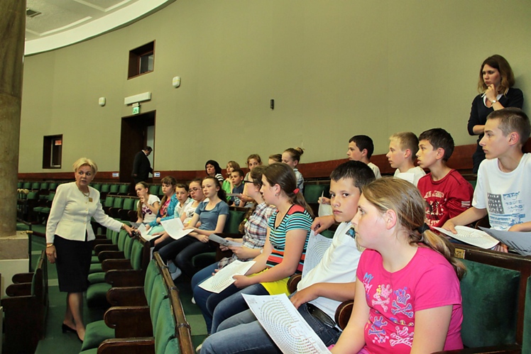 Uczniowie z Wadowic Dolnych i Izbisk na wycieczce w Warszawie