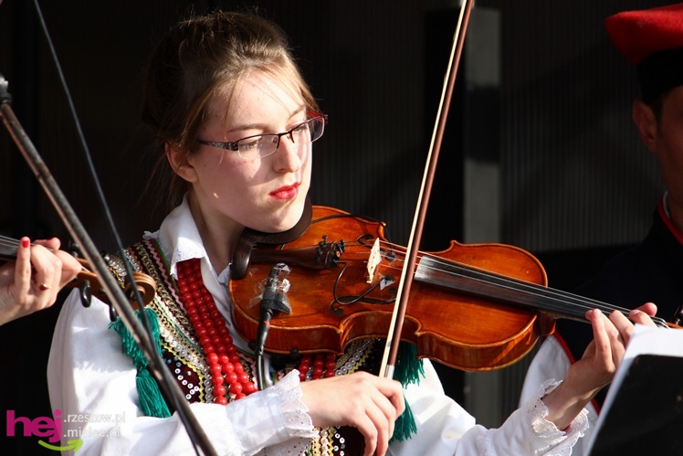 Powiatowy Przegląd Kapel Ludowych i Zespołów Folklorystycznych 2013