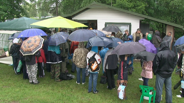 Wędkarski Dzień Dziecka: przyjechał marszałek województwa i poseł na Sejm