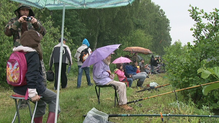 Wędkarski Dzień Dziecka: przyjechał marszałek województwa i poseł na Sejm