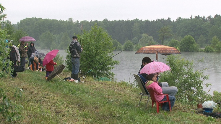 Wędkarski Dzień Dziecka: przyjechał marszałek województwa i poseł na Sejm