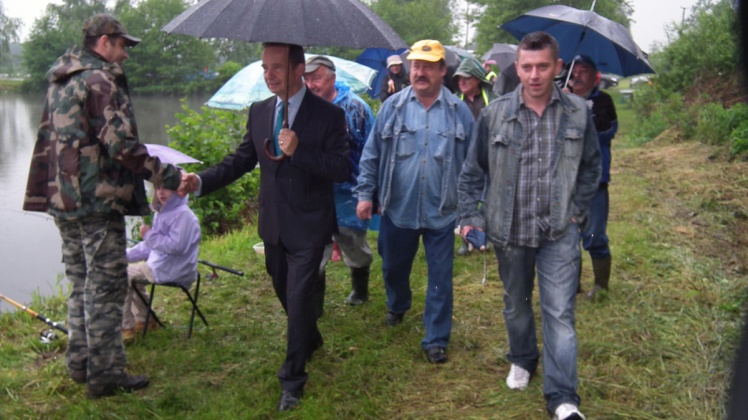 Wędkarski Dzień Dziecka: przyjechał marszałek województwa i poseł na Sejm