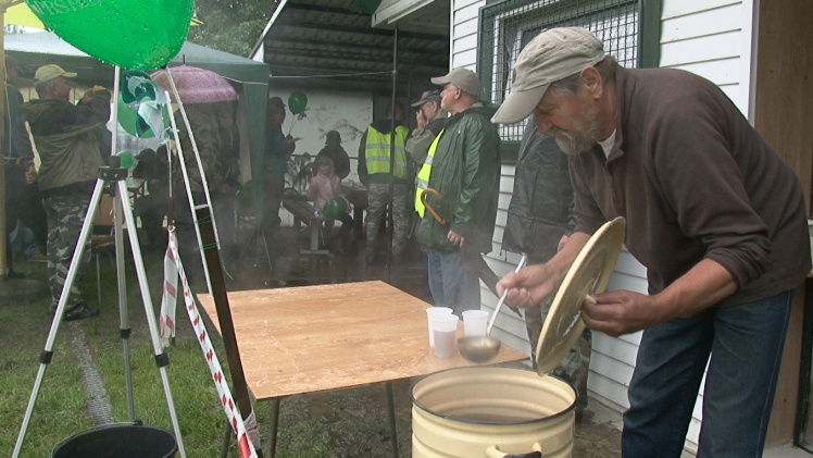 Wędkarski Dzień Dziecka: przyjechał marszałek województwa i poseł na Sejm