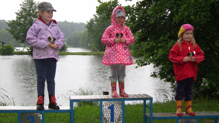 Wędkarski Dzień Dziecka: przyjechał marszałek województwa i poseł na Sejm