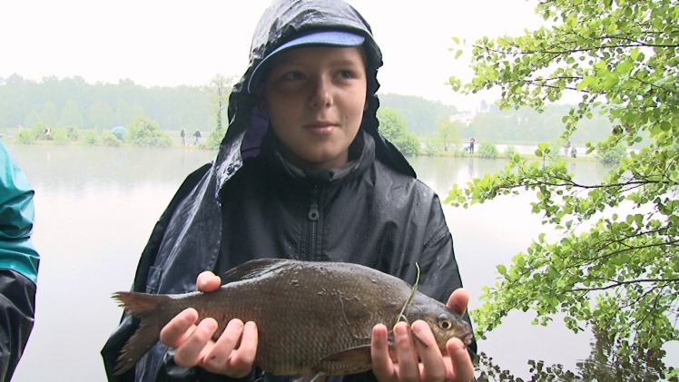 Wędkarski Dzień Dziecka: przyjechał marszałek województwa i poseł na Sejm