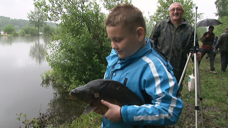 Wędkarski Dzień Dziecka: przyjechał marszałek województwa i poseł na Sejm