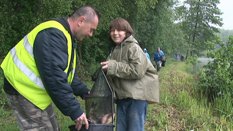 Wędkarski Dzień Dziecka: przyjechał marszałek województwa i poseł na Sejm