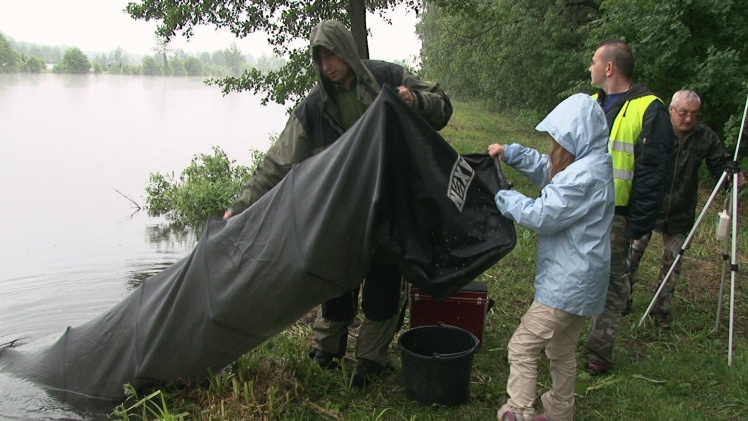 Wędkarski Dzień Dziecka: przyjechał marszałek województwa i poseł na Sejm