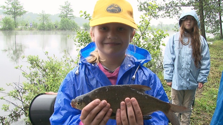 Wędkarski Dzień Dziecka: przyjechał marszałek województwa i poseł na Sejm