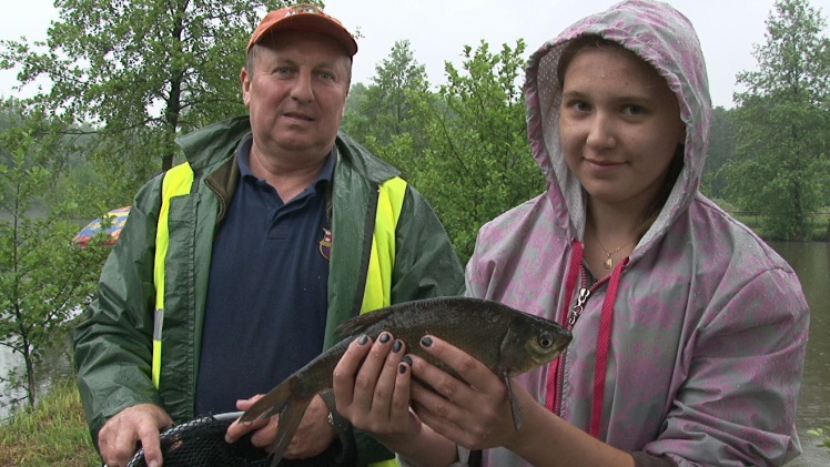 Wędkarski Dzień Dziecka: przyjechał marszałek województwa i poseł na Sejm